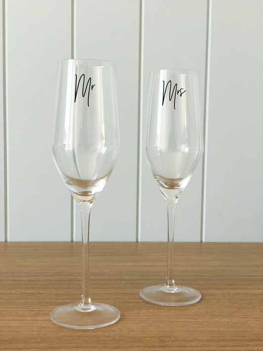 champagne glasses